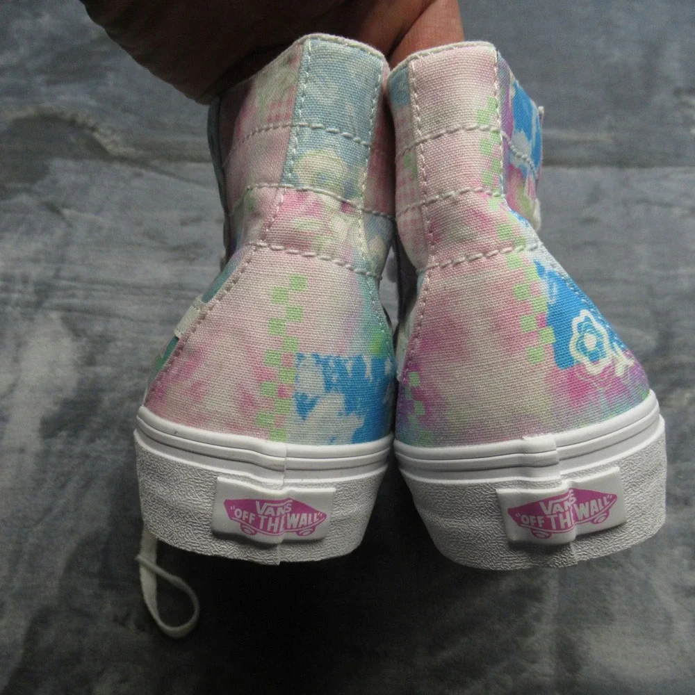 Vans eye catching